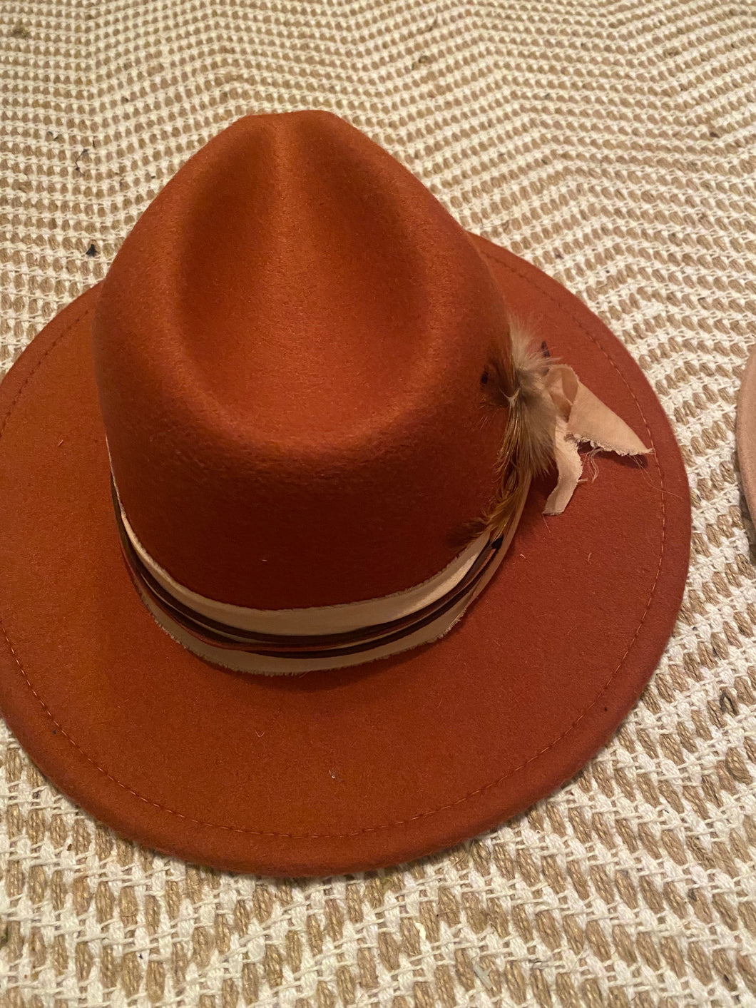 Rust brim hat