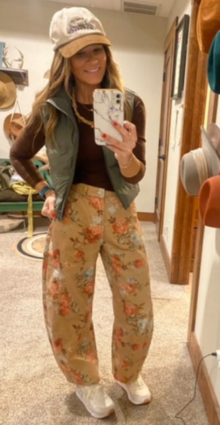 Floral barrel jeans / pants