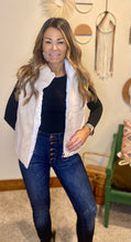 Load image into Gallery viewer, Magnolia cream and fur vest

