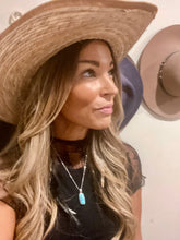 Load image into Gallery viewer, Silver and turquoise necklace
