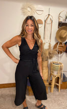 Load image into Gallery viewer, Retta black jumper
