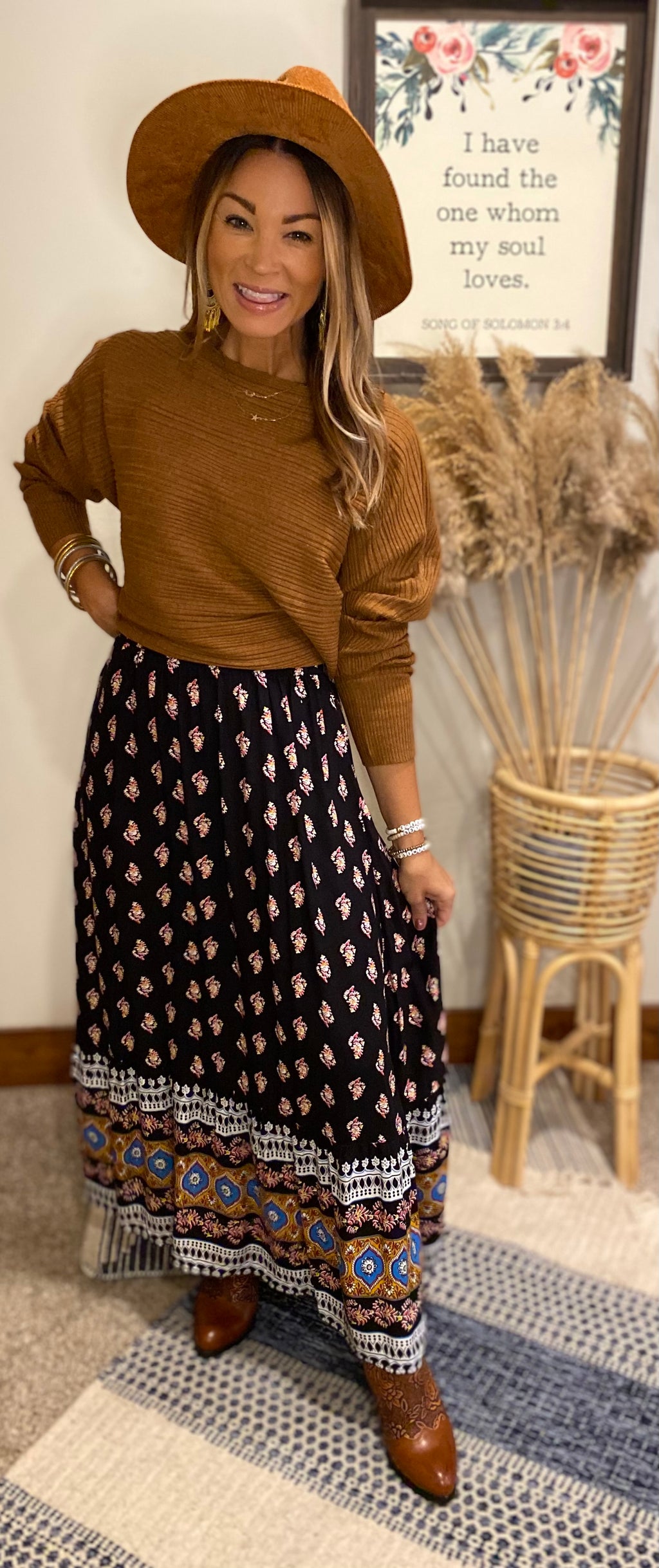 Andy black floral skirt