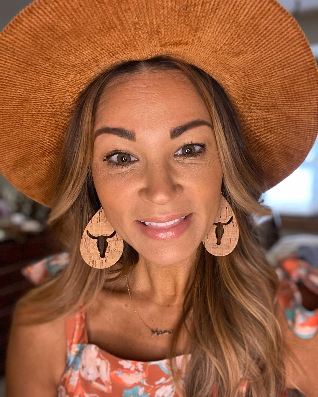 Cork bullhead cut out earrings