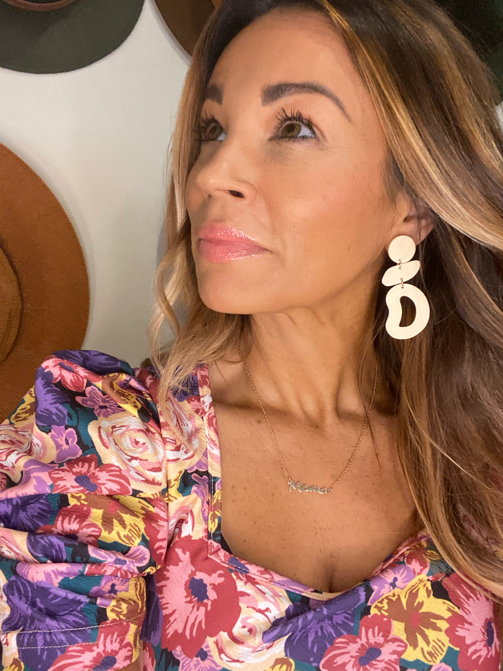 Cream earrings