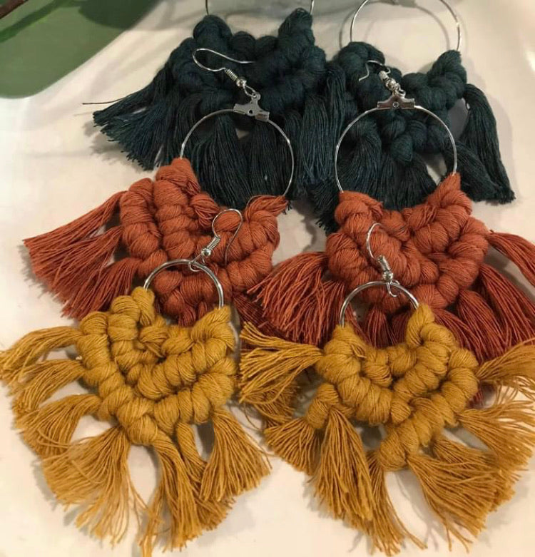Macrame boho earrings
