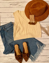 Load image into Gallery viewer, Larkin cream sweater vest
