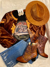 Load image into Gallery viewer, VENNY - Velvet blazer
