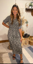 Load image into Gallery viewer, Mazzy spotted print dress
