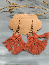 Load image into Gallery viewer, Macrame earrings
