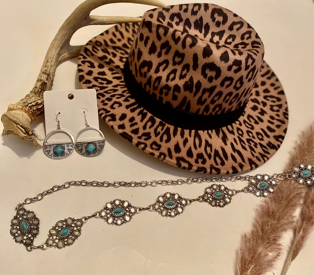 Lovely leopard hat