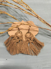 Load image into Gallery viewer, Macrame earrings
